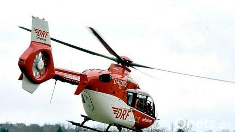 Ein Hubschrauber brachte den verletzten Kletterer aus dem unwegsamen Gelände. Symbolbild: Karin Wilck