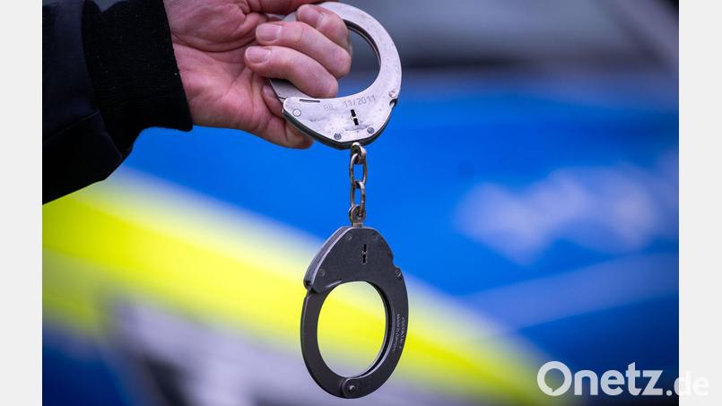Nach einem versuchten Tötungsdelikt vor 13 Jahren wurde der mutmaßliche Täter nun gefasst. (Symbolbild) Bild: Soeren Stache/dpa