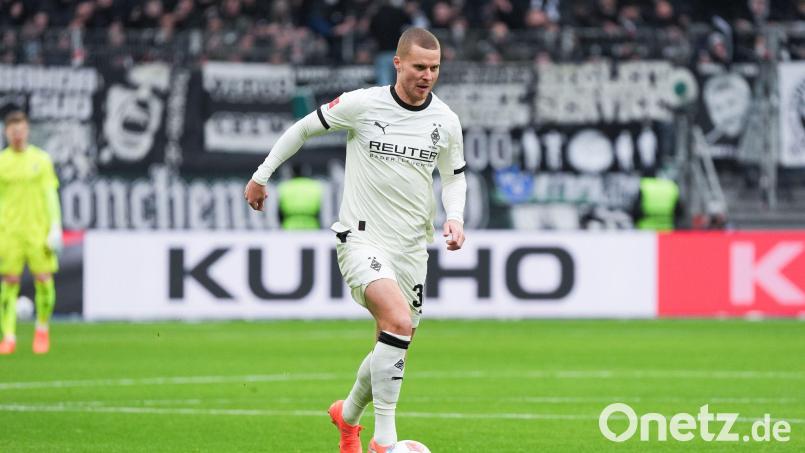 Nico Elvedi verlässt Borussia Mönchengladbach und wechselt zu Leeds United in die Premier League. (Archivbild) Bild: Marc Schüler/dpa