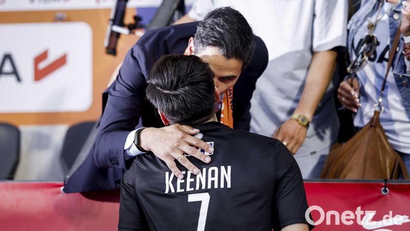 Der niederländische Ministerpräsident Rob Jetten und der argentinische Hockey-Nationalspieler Nicolás Keenan sind verlobt. Bild: Bas Czerwinski / Anp/ANP/dpa