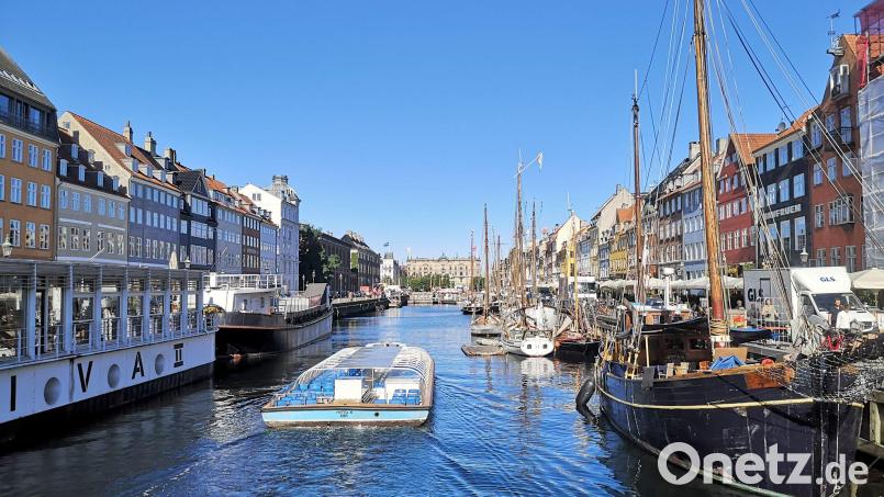 So idyllisch: Der „Nyhavn“ in der dänischen Hauptstadt Kopenhagen ist bei Touristen beliebt. (Archivbild) Bild: Francoise Hauser/dpa-tmn