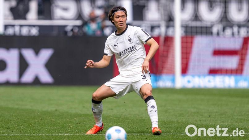 Kehrt zu Borussia Mönchengladbach zurück: Ko Itakura. (Archivbild) Bild: David Inderlied/dpa