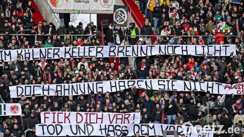 Augsburger Aktion gegen den Videobeweis. (Archivbild) Bild: Harry Langer/dpa