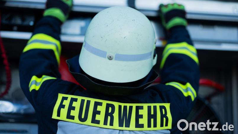 Rund 120 Kräfte waren am Abend im Einsatz. (Symbolbild) Bild: Rolf Vennenbernd/dpa