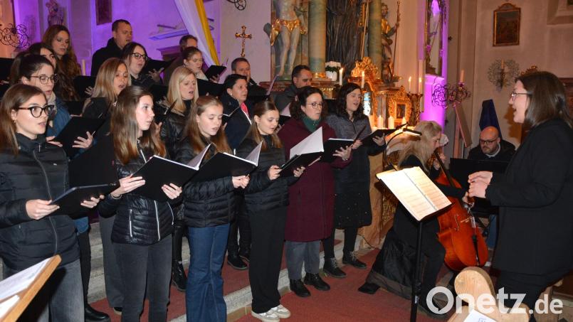 Der Chor "Grazie A Dio" (hier beim Benefizkonzert im November vergangenen Jahres in der Leonberger Pfarrkirche) feiert heuer sein 20-jähriges Bestehen. Archivbild: Josef Rosner