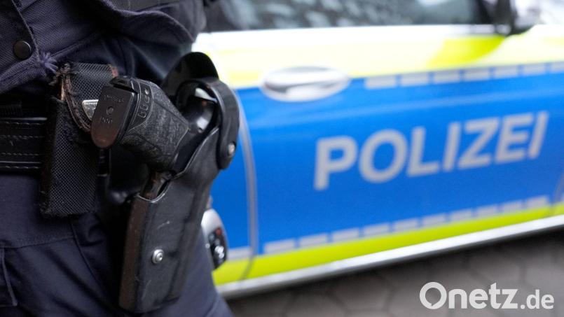 Spezialkräfte der Polizei waren wegen einer Bedrohungslage in Bayreuth im Einsatz. Symbolbild: Marcus Brandt/dpa