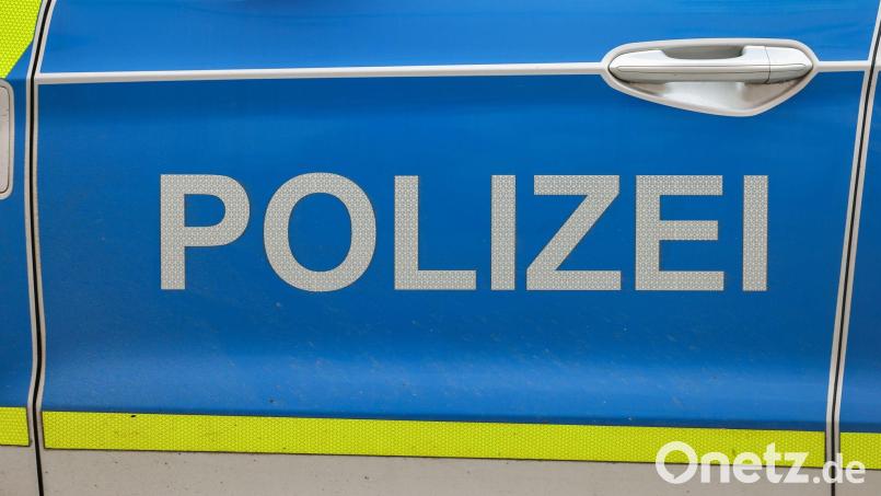 Nach einer Unfallflucht hat die Polizei einen mutmaßlichen Fahrer aufgegriffen. (Symbolbild) Bild: Jan Woitas/dpa