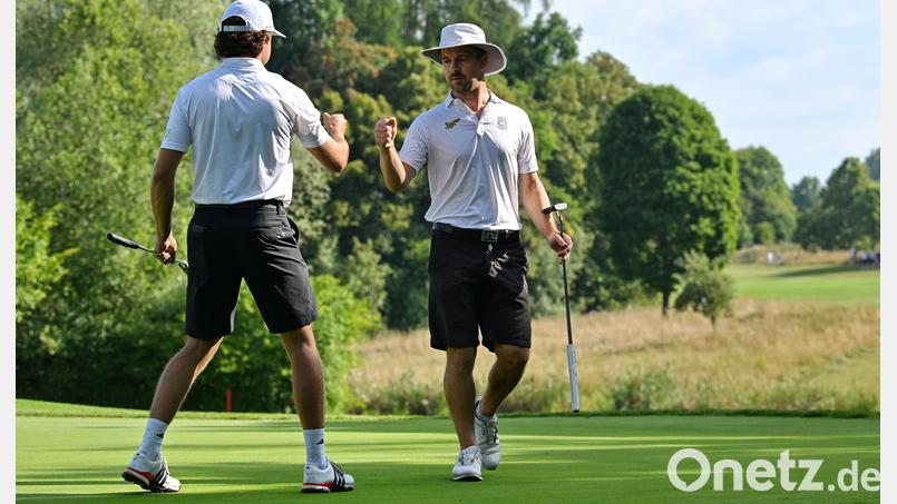 Im Doppel mit seinem besten Freund Niklas Scharbauer gewann Marian Ludwig (rechts) beide Duelle. Bild: Frank Föhlinger / @golfmomente