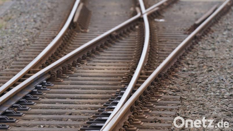 Bei der Bahn wird gebaut. (Symbolbild) Bild: Marcus Brandt/dpa