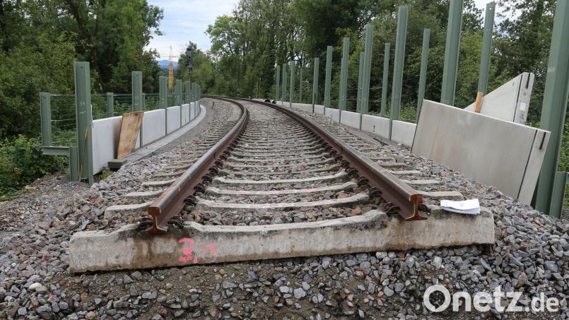 Bayern klagt, beim Eisenbahnnetz herrsche „Alarmstufe Rot“. (Archivbild) Bild: Karl-Josef Hildenbrand/dpa