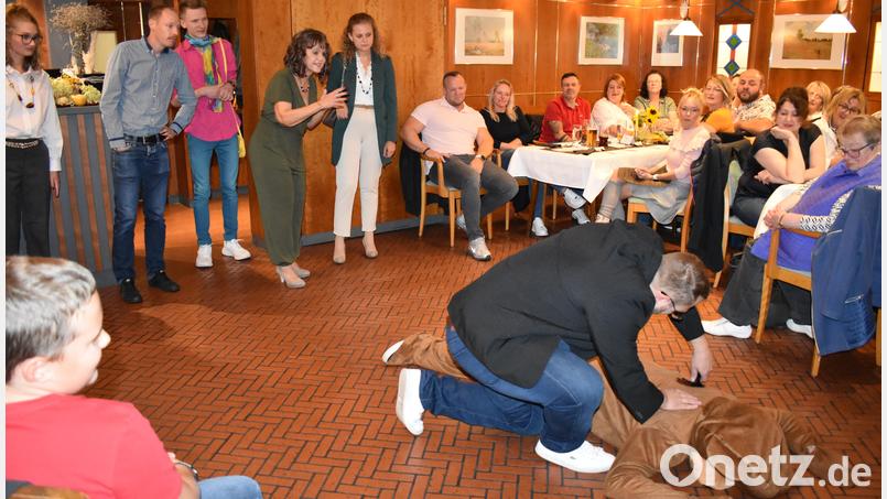 Die Katholische Theatergruppe Grafenwöhr wird auch heuer wieder ein Krimitheater im Hotel Andreas Hößl, „Zum Stichn“ aufführen. Die Besucher können mit auf Tätersuche gehen. Bild: Renate Gradl