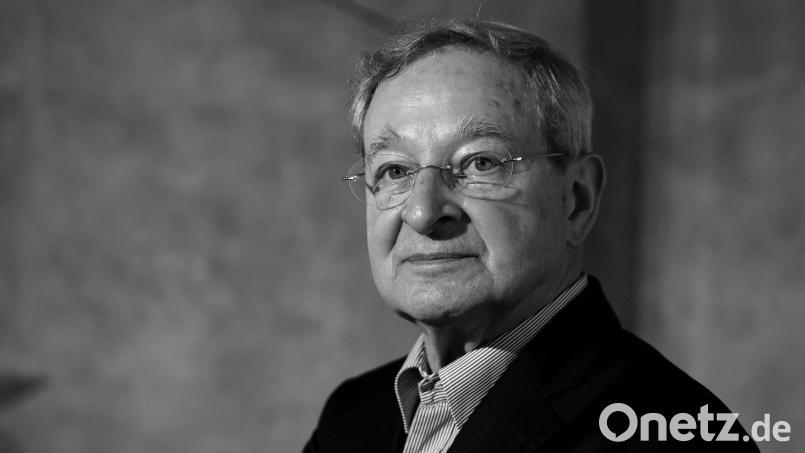 Der ungarische Schriftsteller Peter Nadas ist im Alter von 83 Jahren gestorben. (Archivbild) Bild: Carsten Koall/dpa