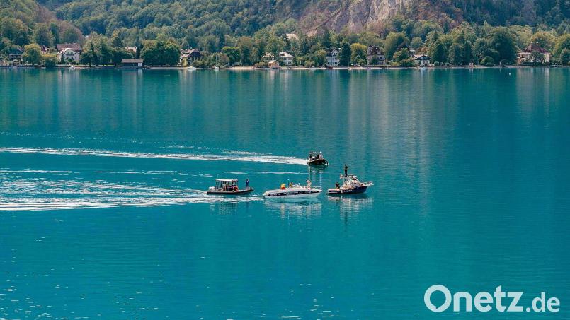 Die Polizei setzte unter anderem Sonar und einen Tauchroboter ein. Bild: Matthias Kaltenleitner/FOTOKERSCHI via APA/dpa