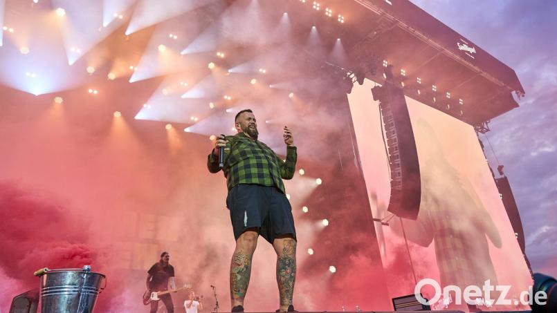 Die Band Feine Sahne Fischfilet geht 2027 wieder auf Tour. (Archivbild) Bild: Sascha Ditscher/dpa