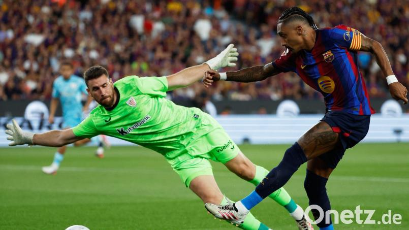 Raphinha erzielte das Führungstor für den FC Barcelona. Bild: Joan Monfort/AP/dpa