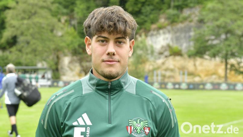 Nikola Milovski schoss den ersten Treffer der DJK Ammerthal in Regensburg. Bild: Hubert Ziegler