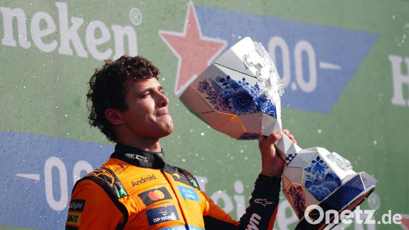 Bleibt noch länger bei McLaren: Weltmeister Lando Norris. (Archivbild) Bild: David Davies/PA Wire/dpa