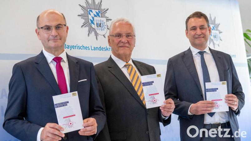 Die hybride Bedrohung durch Spionage, Sabotage, Desinformation und Cyberangriffe hat nach Angaben der Regierung ein nie gekanntes Level erreicht. Bild: Peter Kneffel/dpa