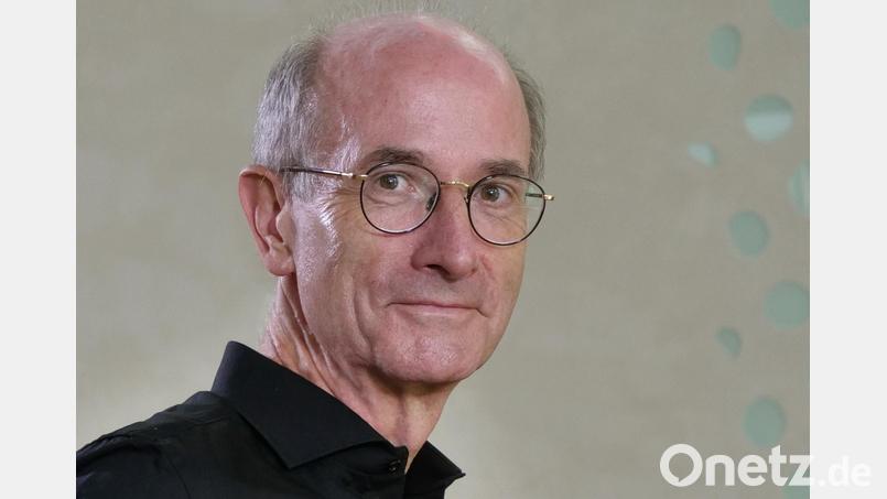 Prof. Roland Stangier wird in der Schulkirche Amberg auftreten. Bild: Künstler privat