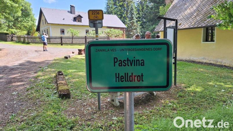 Das verlassene Dorf Pastvina/Helldrot im Český les. Bild: Magdalena Becher