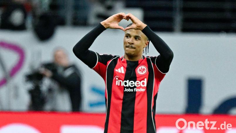 Will nun in Leeds um die Liebe der Anhänger werben: Jean-Mattéo Bahoya verlässt die Eintracht. (Archivbild) Bild: Uwe Anspach/dpa