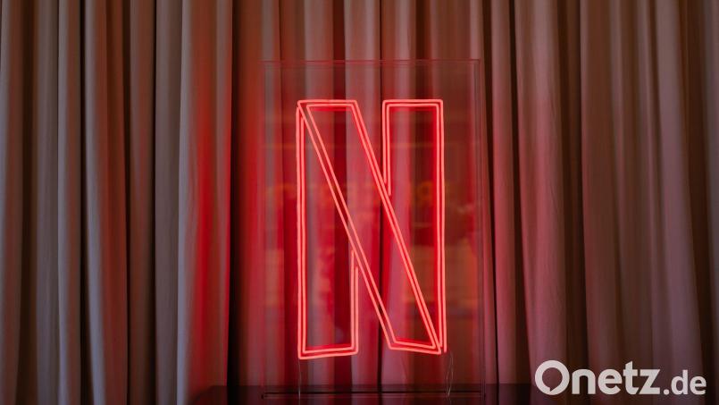 Netflix erhöht regelmäßig die Preise - und genug Kunden in verschiedenen Ländern spielen bisher mit. Symbolbild: Rolf Vennenbernd/dpa