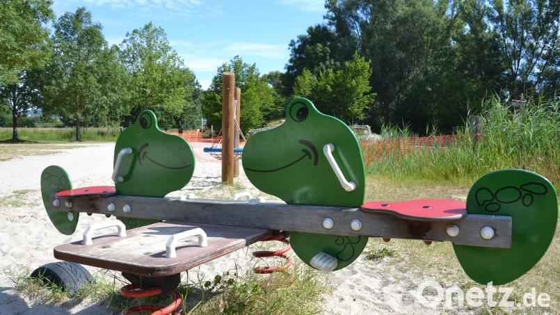 Auf Spielgeräten wie diesen können Kinder wippen. In Kümmersbruck wurde jetzt von einem Federwipptier der Kopf abgerissen. Symbolbild: tk