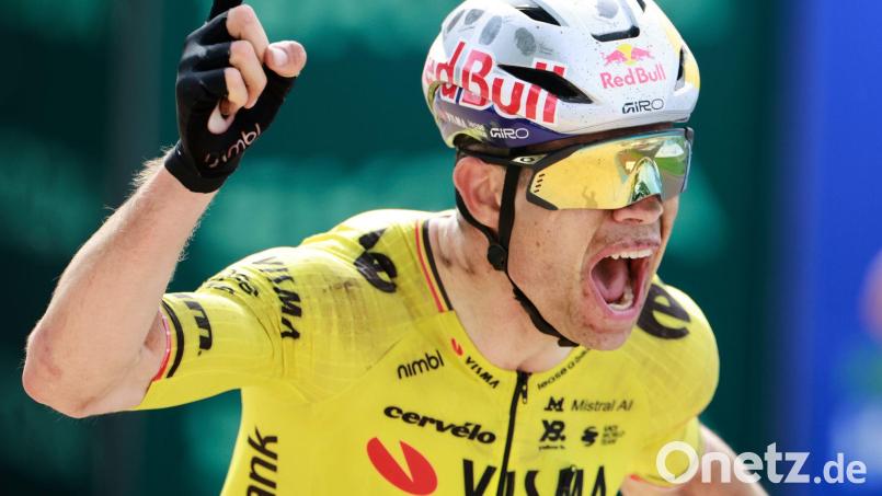 Wout van Aert siegte erstmals bei der diesjährigen Vuelta. (Archivbild) Bild: Jean-Francois Badias/AP/dpa