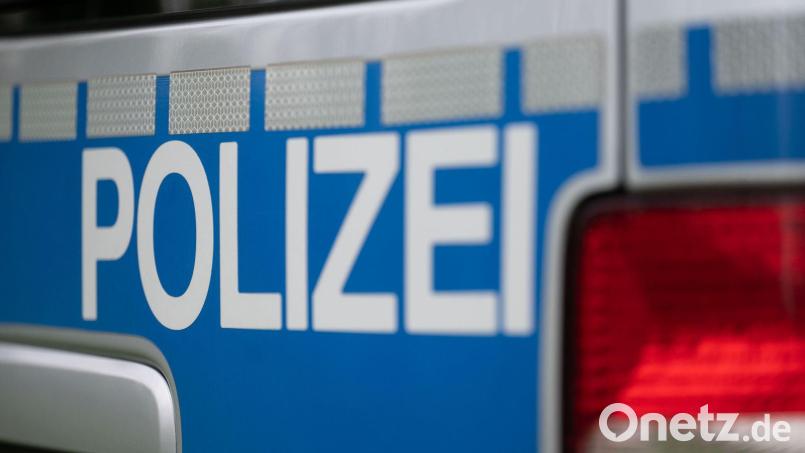 Die Polizei ermittelt. (Symbolbild) Bild: Marijan Murat/dpa