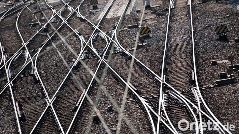 Die DB saniert ihr Streckennetz. (Symbolbild) Bild: Sven Hoppe/dpa