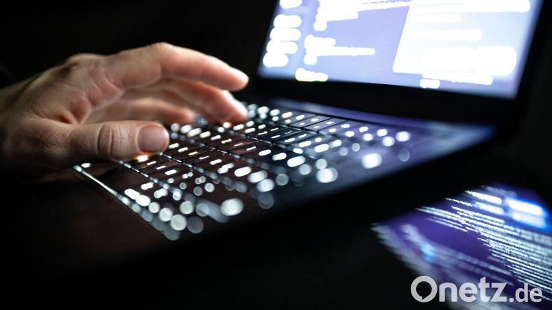 Nach dem Hackerangriff auf das Berliner Landesnetz haben die Erpresser ihre Drohung wahr gemacht. (Symbolbild) Bild: Philip Dulian/dpa