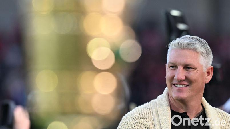 Bastian Schweinsteiger zog die Lose. (Archivfoto) Bild: Hendrik Schmidt/dpa
