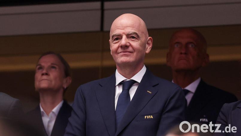FIFA-Präsident Gianni Infantino hält an der Wiederwahl fest. (Archivbild) Bild: Sam Hodde/AP/dpa