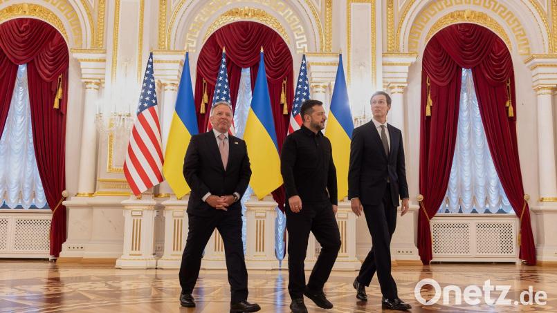 Selenskyj konnte nach dem Besuch der US-Unterhändler nichts Zählbares vorweisen. Bild: -/Ukrainian Presidential Press Office/AP/dpa