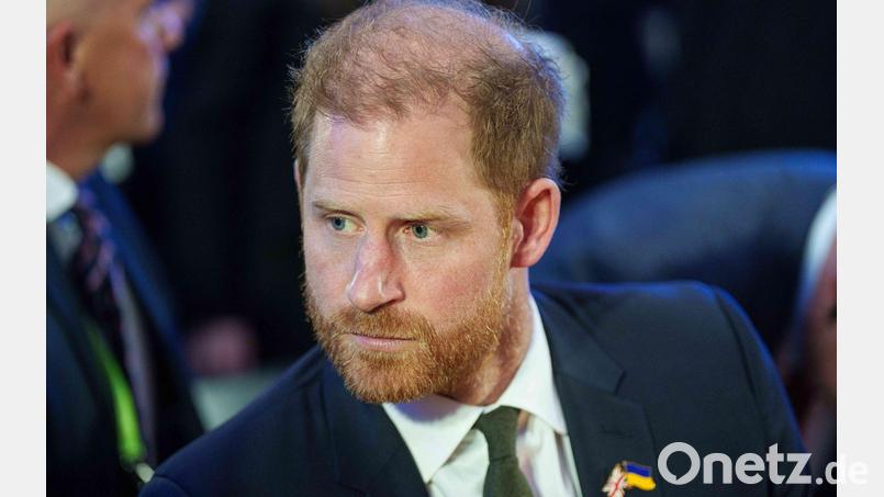 Prinz Harry war dem Bericht zufolge überrascht über die Klarstellung zu seinem Status aus dem Palast. (Archivbild) Bild: Evgeniy Maloletka/AP/dpa
