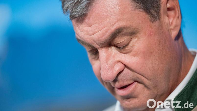 CSU-Chef Söder würde die AfD zwar auch am liebsten verbieten, aber er zweifelt an einem Verbotsverfahren. Bild: Peter Kneffel/dpa