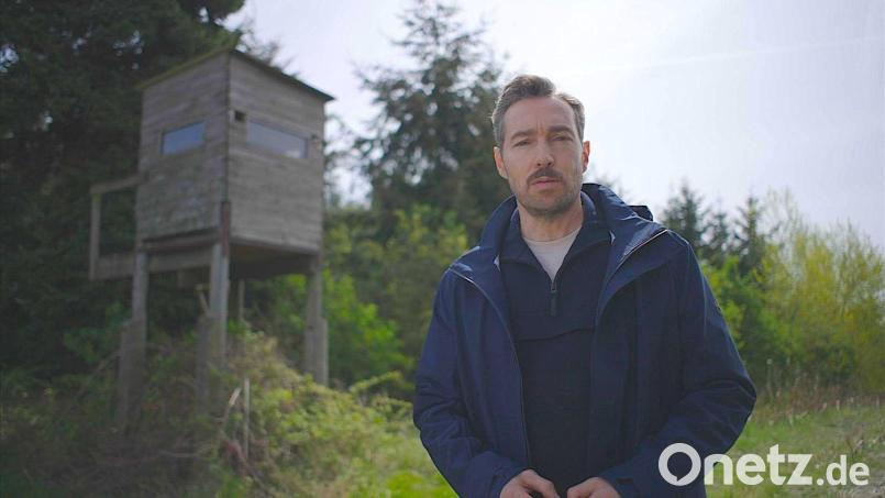 Im True-Crime-Format „XY gelöst“ mit Sven Voss zeigt das ZDF die Aufklärung kniffliger Kapitalverbrechen. Bild: Marcus von Kleist/ZDF/dpa