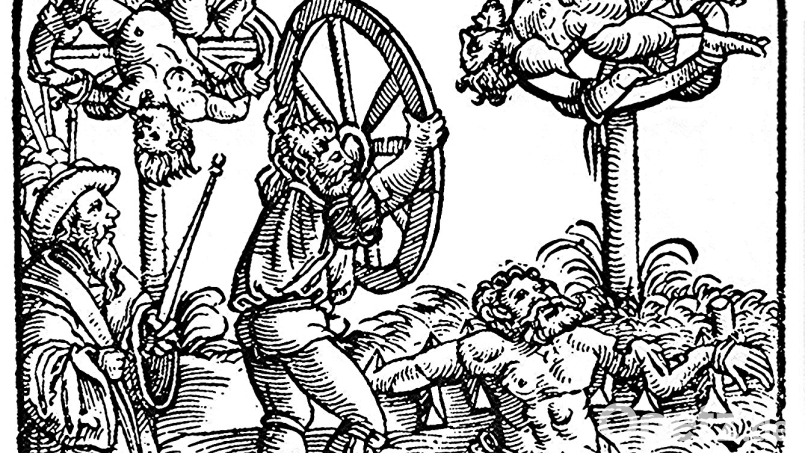 Dieser Holzschnitt aus dem Jahr 1586 zeigt die grausame Folter mittels Rädern. Auch der legendäre Serienmörder Peter Nirsch soll bei seiner Hinrichtung 1581 mit dem Rad 42 Stöße erhalten haben. Bild: Wolfgang Schild/https://commons.wikimedia.org/wiki/File:Klassisches_Radern.png