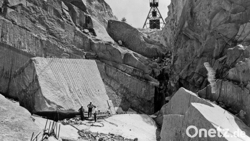 Eine imponierende Aufnahme aus dem Gemeindearchiv. Sie zeigt eine Impression aus dem Wurmstein-Steinbruch, lässt sich aber nicht genau datieren. Das Bild dürfte vor vier oder fünf Jahrzehnten entstanden sein. Repro: nm