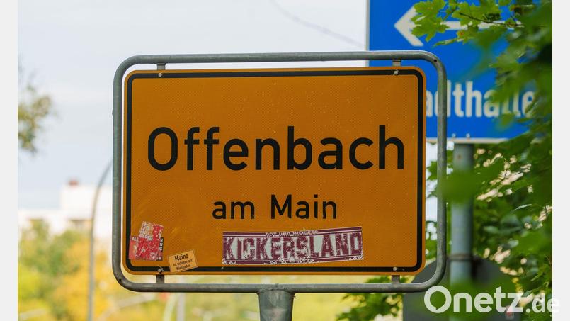 Offenbach liegt in der bundesweiten Auto-Schadenbilanz vorn. (Symbolbild) Bild: Andreas Arnold/dpa