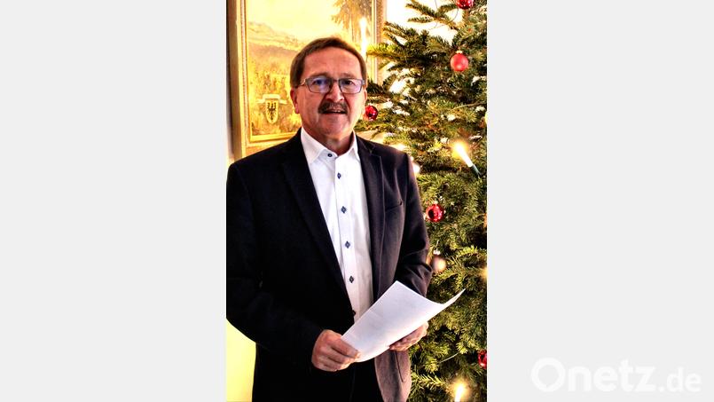 Erbendorf kann auf ein sehr erfolgreiches Jahr zurückblicken. Einiges wurde zum Abschluss, viel Neues auf den Weg gebracht. Bürgermeister Donko resümiert in seiner traditionellen Weihnachtsrede. Bild: ckl