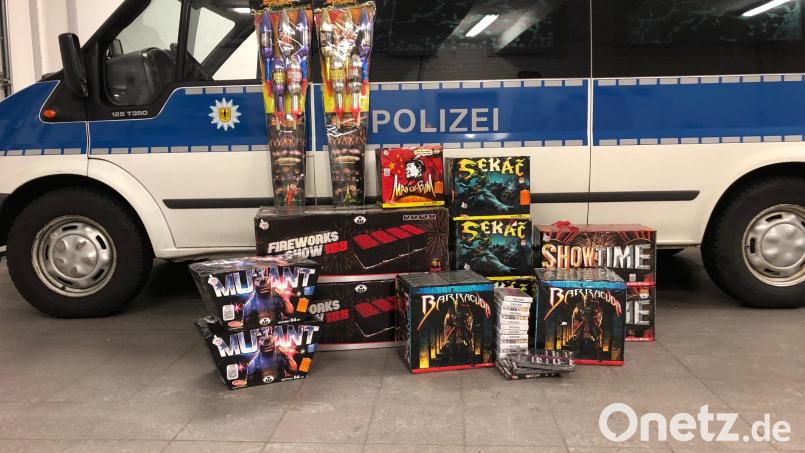 „Mutant“, „Flash Bangers“ oder „Mao Ce Bum“: Die Erfinder geben sich viele Mühe bei den Namen ihrer Knallkörper – in Sachen Sicherheit ist das meist weniger der Fall. Bild: Bundespolizei Waidhaus