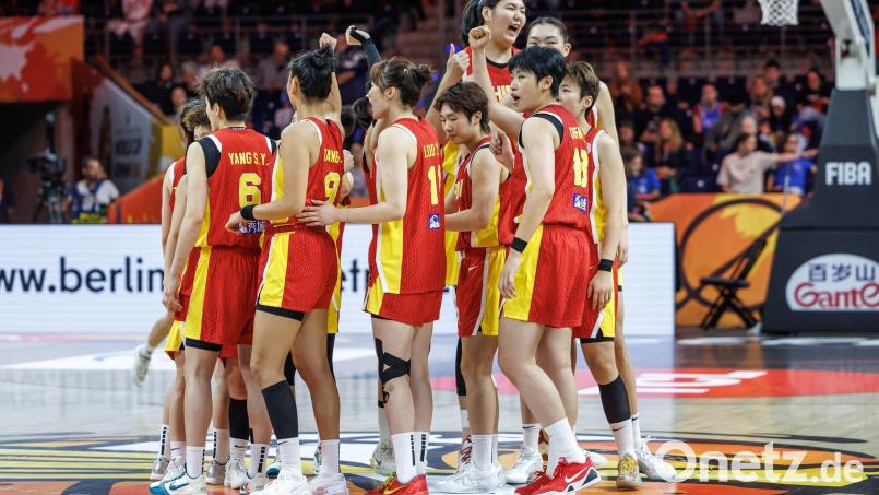 Chinas Basketballerinnen stehen im WM-Viertelfinale. Bild: Andreas Gora/dpa