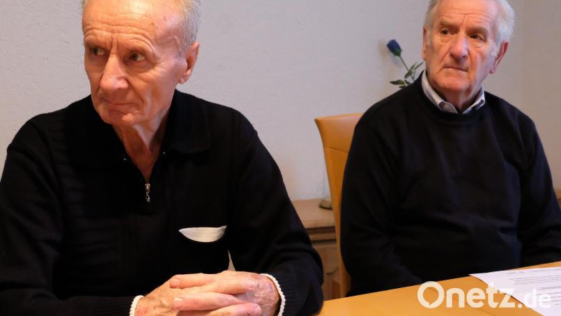 Ihre Amtszeit als Mitglieder des Aufsichtsrats läuft 2019 ab: Alfons Lehner (rechts) gehört dem Gremium bereits 52 Jahre an, Hans Lindner ist 32 Jahre dabei und zurzeit stellvertretender Vorsitzender. Nach dem Willen von Vorstand und Aufsichtsrat sollen sie 2019 für ein Jahr ihr Mandat behalten um das Jubiläumsjahr 2020 aktiv mitfeiern können. Bild: le