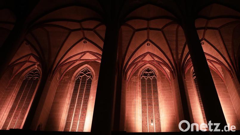 Beleuchtung der Martinskirche auf dem Marktplatz wird zur Earth Night für eine Stunde ausgeschaltet. Archivbild: Wolfgang Steinbacher