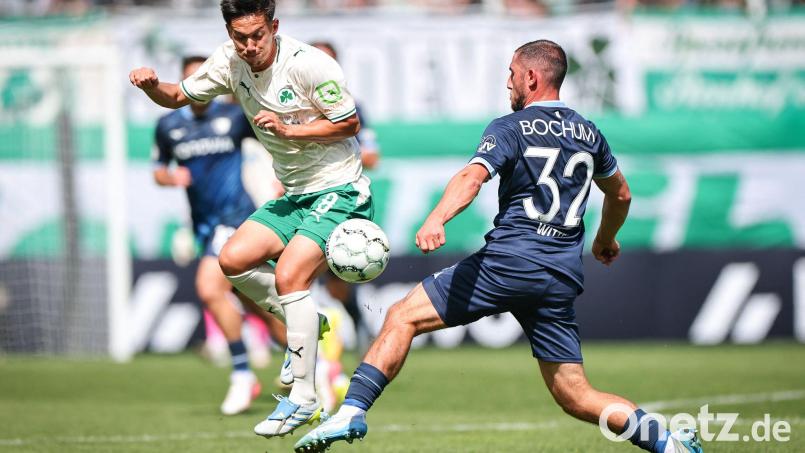 Shinta Appelkamp (l) soll gegen Bochum in der Liga wieder dabei sein. (Archivbild) Bild: Daniel Karmann/dpa