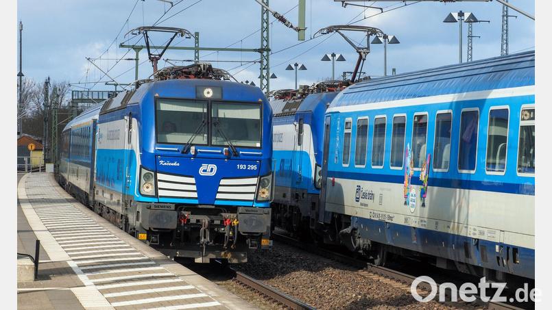 Das grenznahe Cheb wird am Wochenende zum Zentrum für Eisenbahnfreunde aus ganz Tschechien und dem nahen Ausland. (Symbolbild) Bild: Soeren Stache/dpa-Zentralbild/dpa