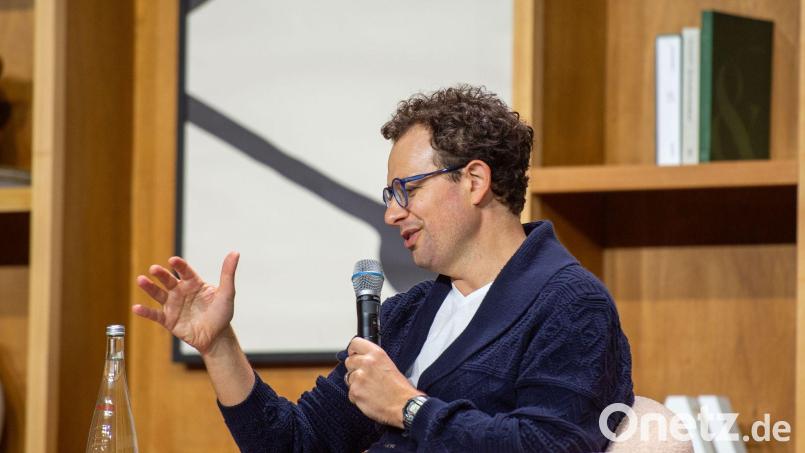 Anthropic-Chef Dario Amodei warnte schon oft vor den Risiken einer ungebremsten Entwicklung Künstlicher Intelligenz. (Archivbild) Bild: Andrej Sokolow/dpa