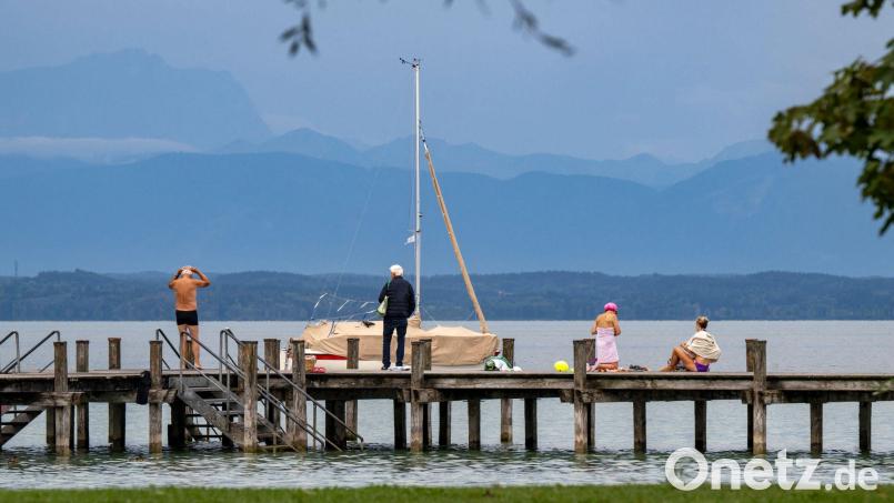 Nochmal Ausflugs- und Badewetter erwartet der DWD am Samstag. (Archivbild) Bild: Peter Kneffel/dpa