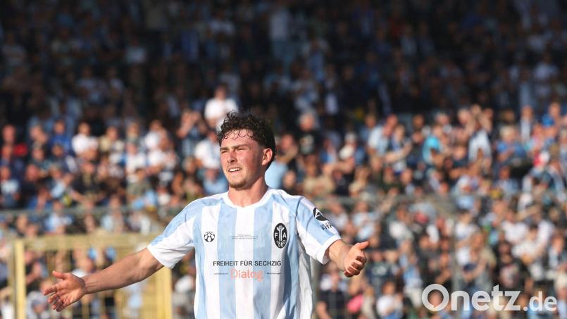 Matchwinner beim ersten 1860-Heimsieg der neuen Saison: Lance Fiedler. (Archivbild) Bild: Karl-Josef Hildenbrand/dpa